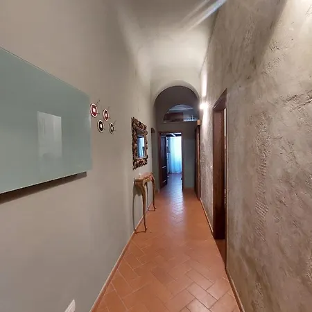 Pepper In Διαμέρισμα *